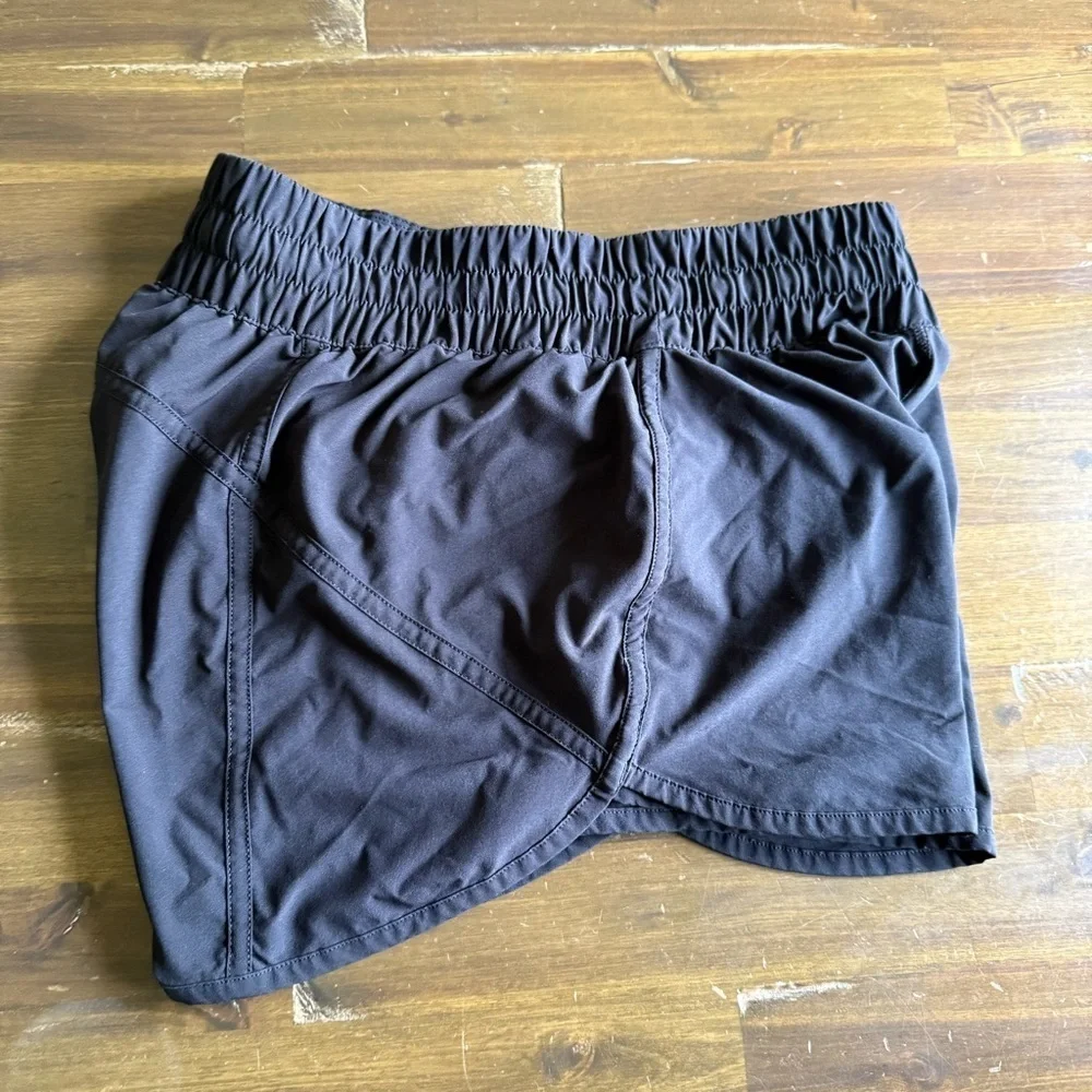Lululemon Track The Mind Rise Shorts